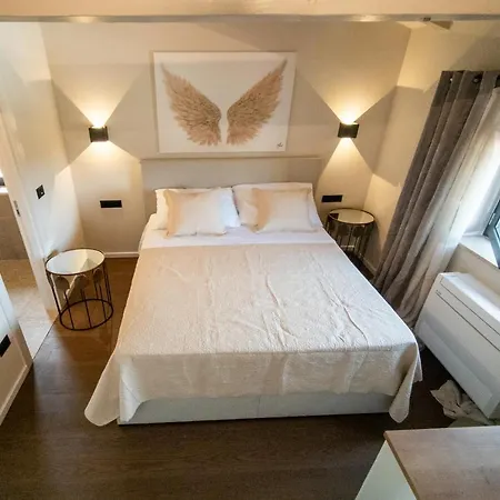 Olive Garden Paradise With Heated Swimming Pool Rovigno