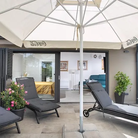 Olive Garden Paradise With Heated Swimming Pool *