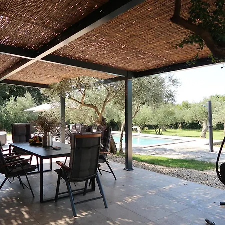 Olive Garden Paradise With Heated Swimming Pool Rovigno