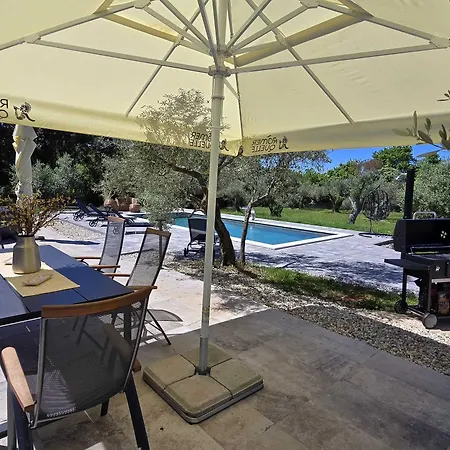 Villa Olive Garden Paradise With Heated Swimming Pool