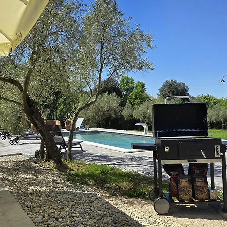Villa Olive Garden Paradise With Heated Swimming Pool *