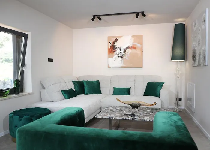 Villa Olive Garden Paradise With Heated Swimming Pool Rovinj