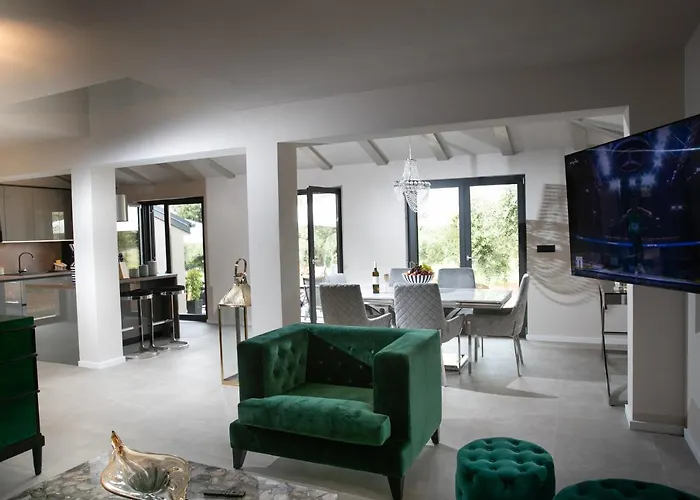 Olive Garden Paradise With Heated Swimming Pool Villa *