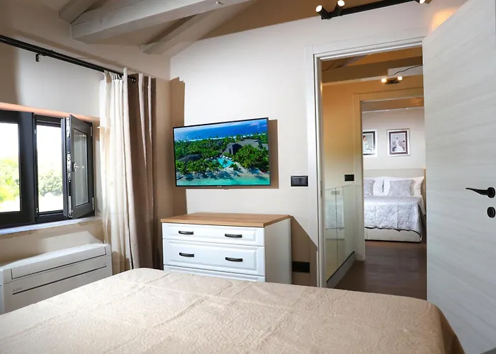 Olive Garden Paradise With Heated Swimming Pool Villa Rovinj