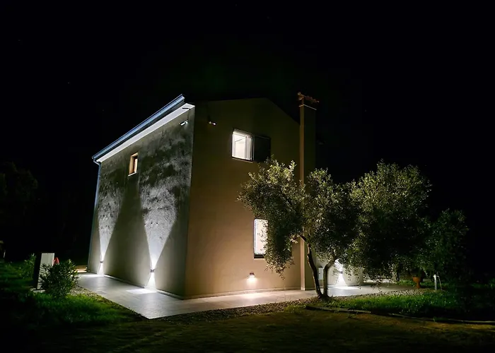 Villa Olive Garden Paradise With Heated Swimming Pool